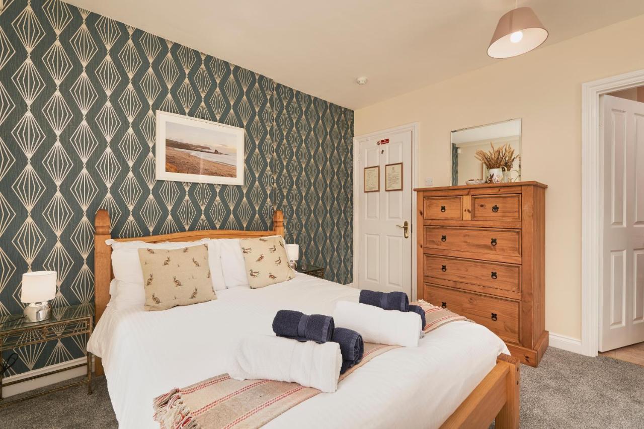 The White Hart Hotel Modbury Екстер'єр фото