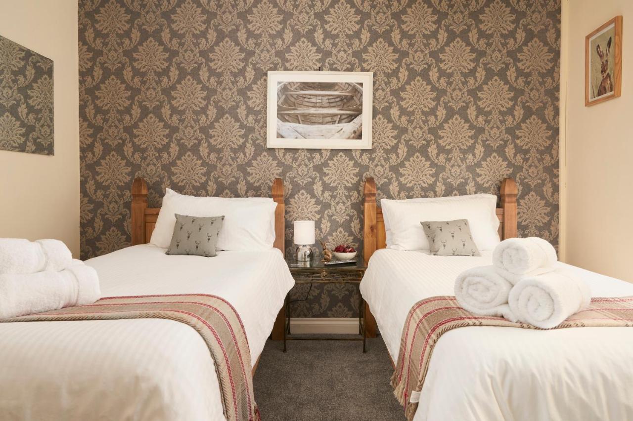 The White Hart Hotel Modbury Екстер'єр фото