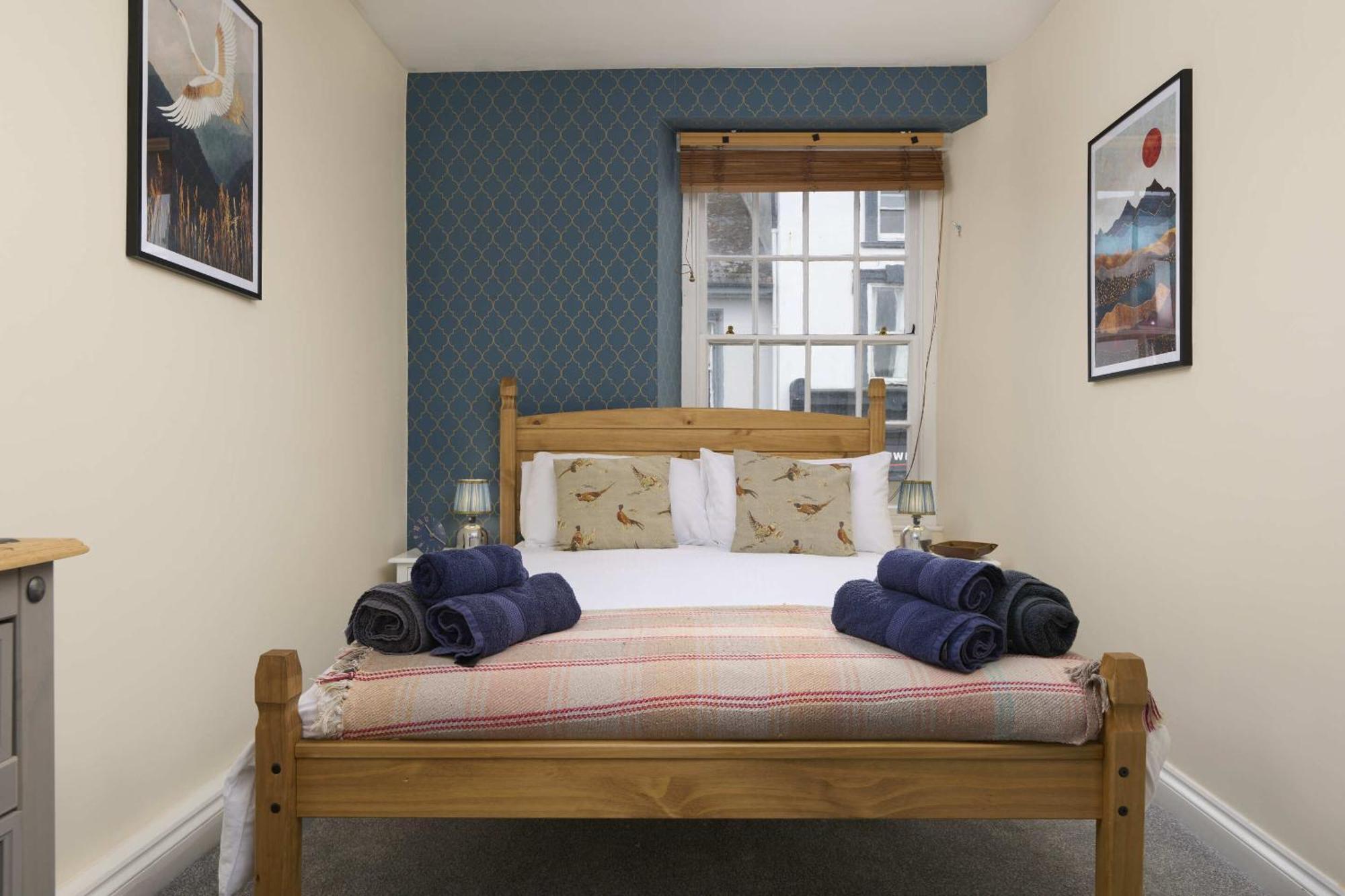 The White Hart Hotel Modbury Екстер'єр фото